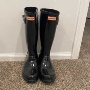 Rain boots